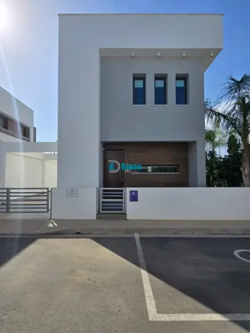 3 Bedroom Villa in Pernera